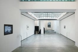 TOWARDS PHOTOGRAPHY
